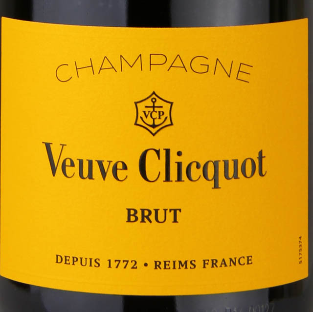 Veuve Clicquot Ponsardin Brut Champagne / 750 ml