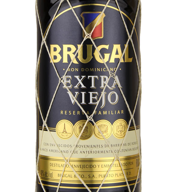 Brugal Rum Extra Viejo Rum / Ltr