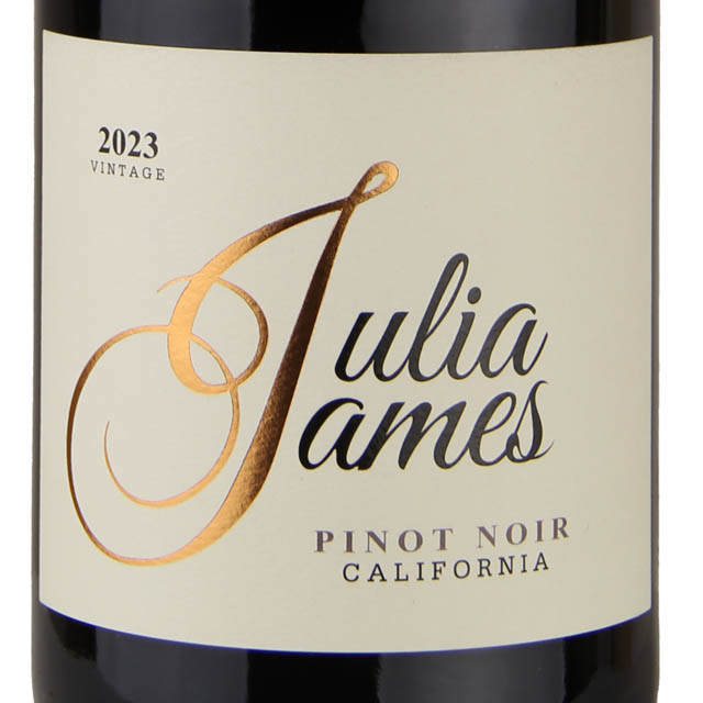 Julia James Pinot Noir / 750mL