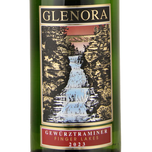 Glenora Gewurztraminer / 750 ml