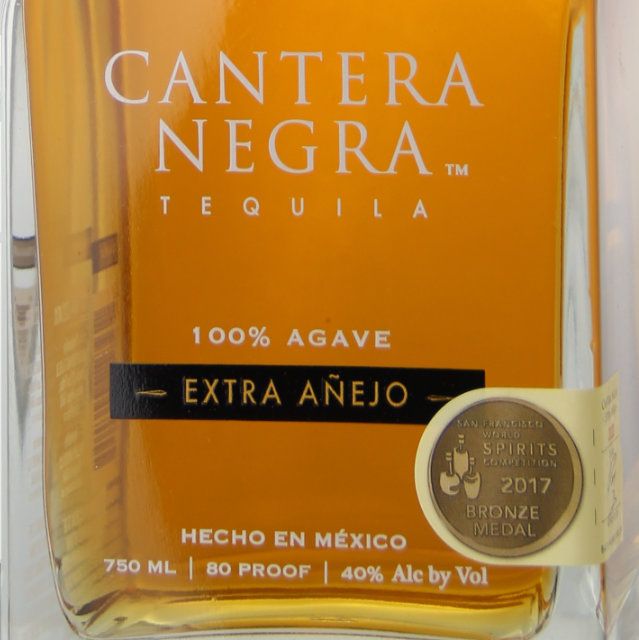 Cantera Negra Extra Anejo Tequila / 750mL