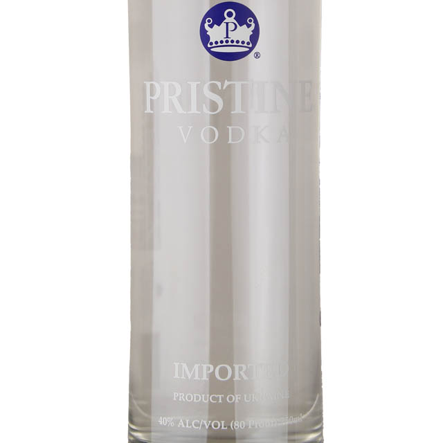 Pristine Vodka / 750 ml