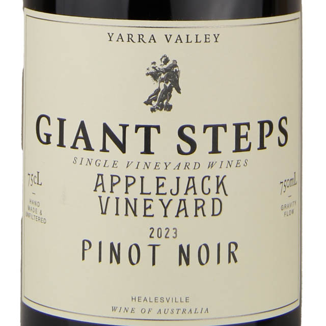 Giant Steps Applejack Vineyards Pinot Noir / 750mL