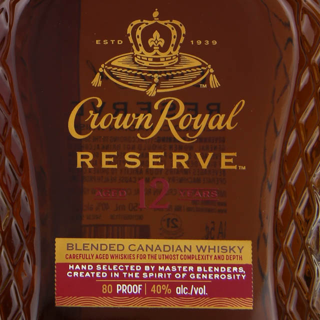 19128-crown-royal-12-yr-reserve-canadian-whisky-750-ml-1.jpg