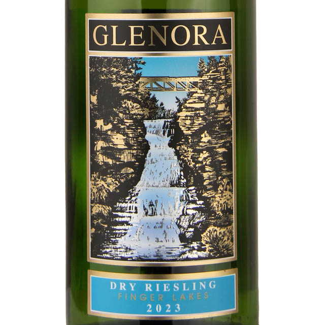 Glenora Dry Riesling / 750 mL