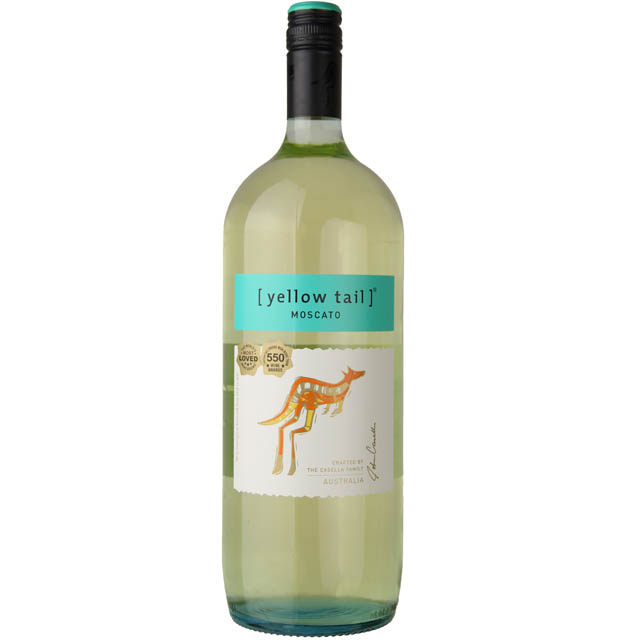 Yellow Tail Moscato / 1.5 Ltr