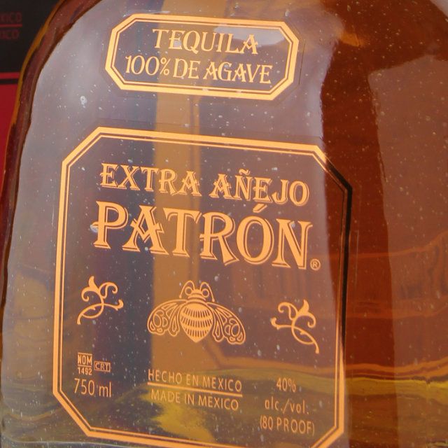 Patron Extra Anejo Tequila / 750 ml