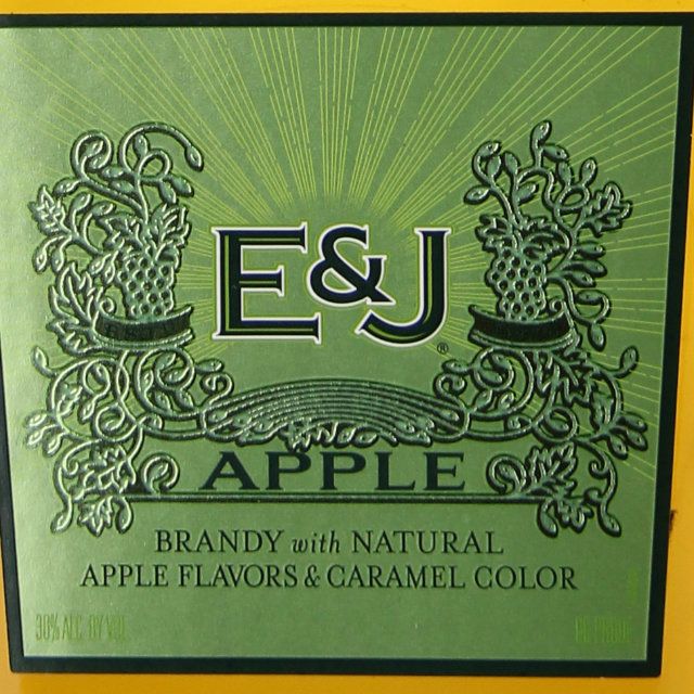 E&amp;J Gallo Apple Brandy - (Half Bottle)  / 375mL