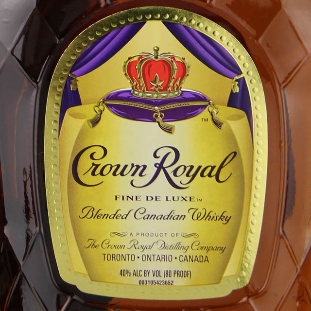 Crown Royal Canadian Whisky / Ltr