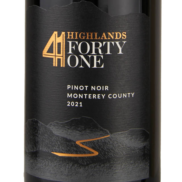 Highlands Forty One Pinot Noir / 750mL