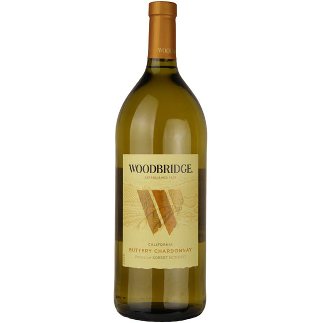 Woodbridge by Robert Mondavi Buttery Chardonnay  / 1.5 Ltr