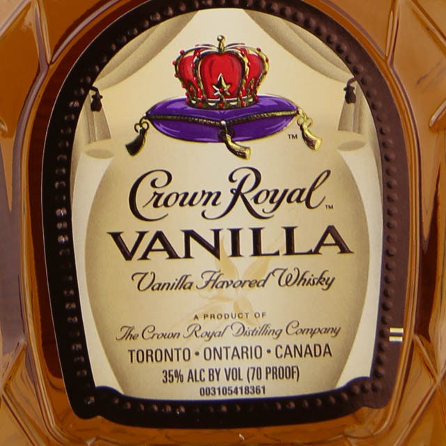Crown Royal Vanilla Flavored Canadian Whisky - (Half Bottle) / 375ml